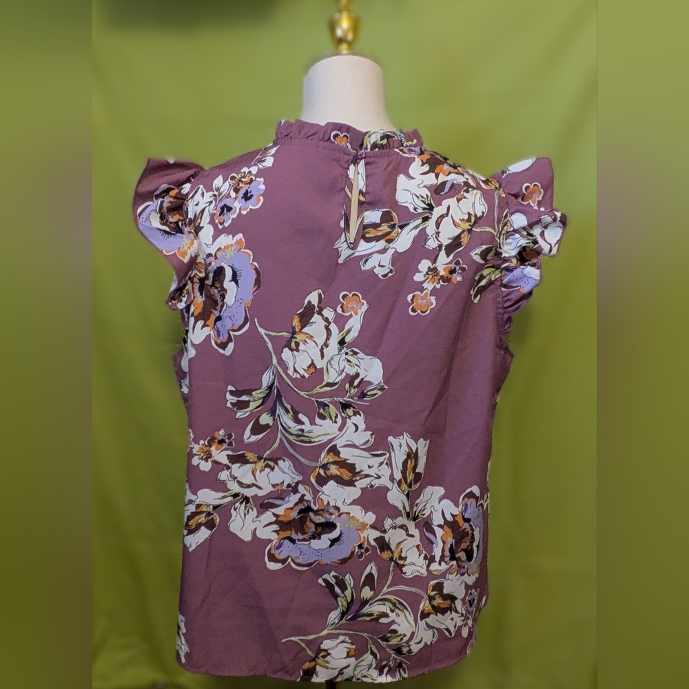 Floral Ruffle Sleeve Top - Picture 4 of 6